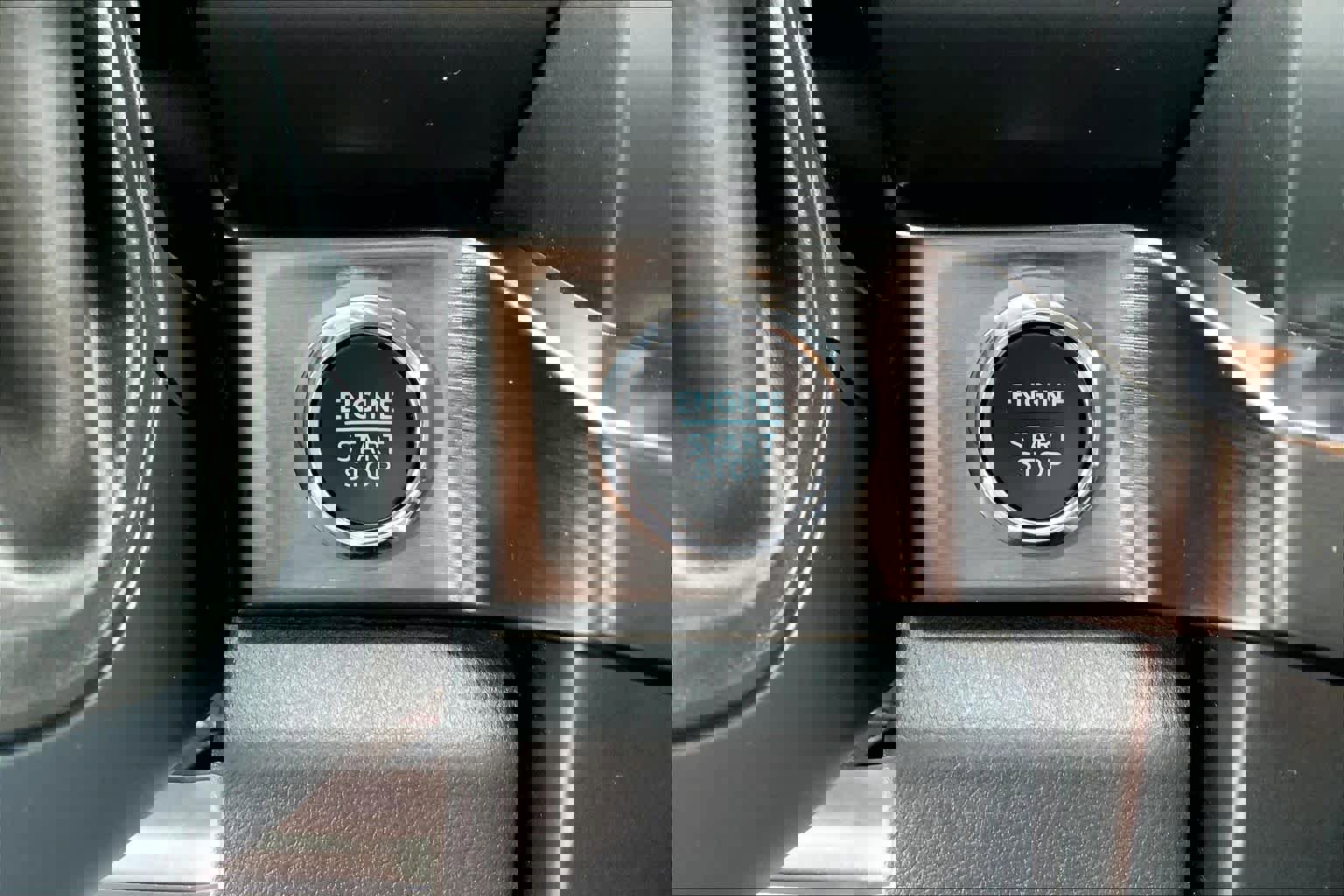 Certified 2023 Ford F250 Lariat w/ Lariat Ultimate Package image 32