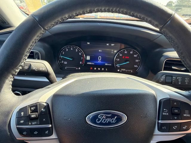 Certified 2023 Ford Explorer XLT w/ Equipment Group 202A RWD image 13