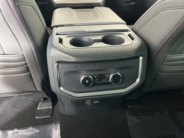 Certified 2025 Ford Expedition Active AWD/4WD image 27