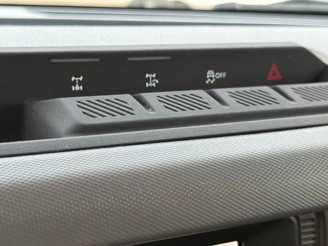 Certified 2023 Ford Bronco Black Diamond image 26