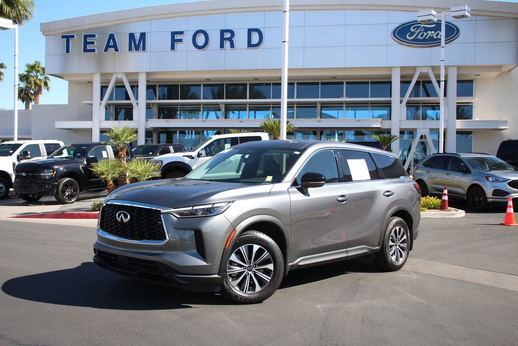 Used 2023 INFINITI QX60 Pure image 2