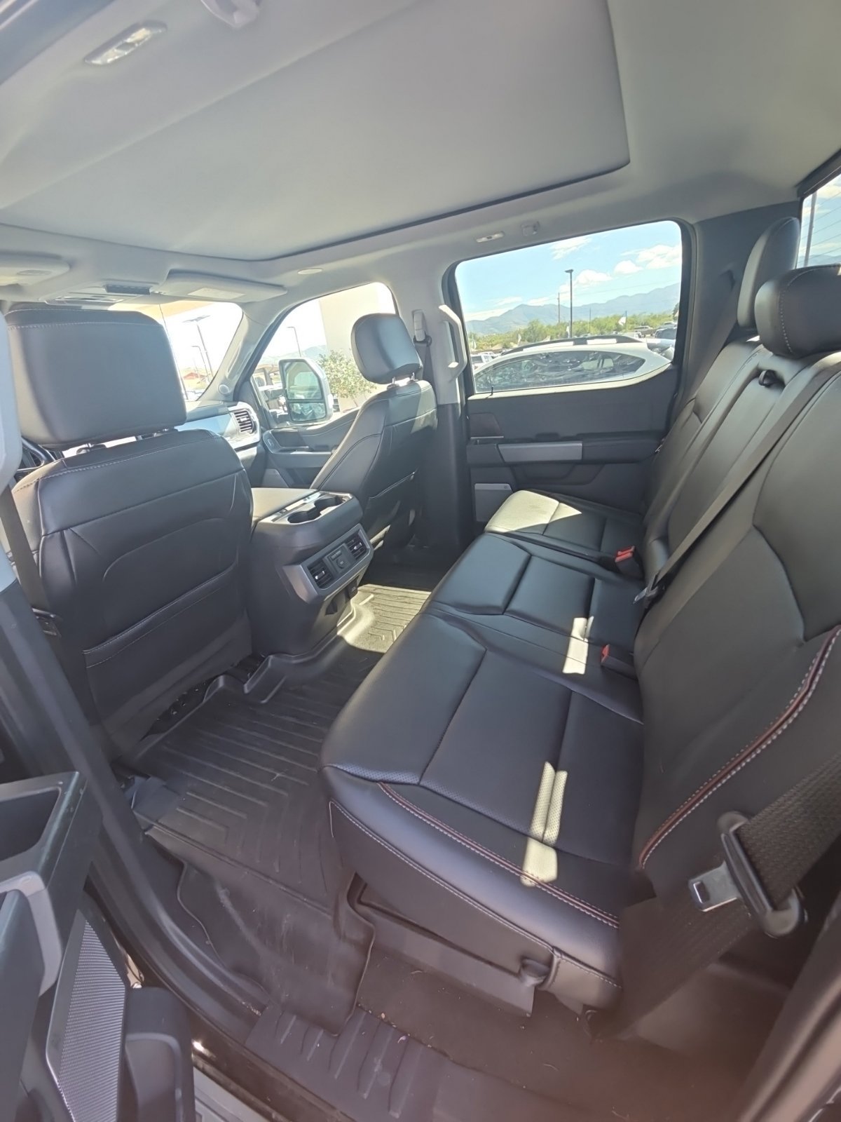 Certified 2024 Ford F250 Lariat w/ Lariat Ultimate Package AWD/4WD image 14