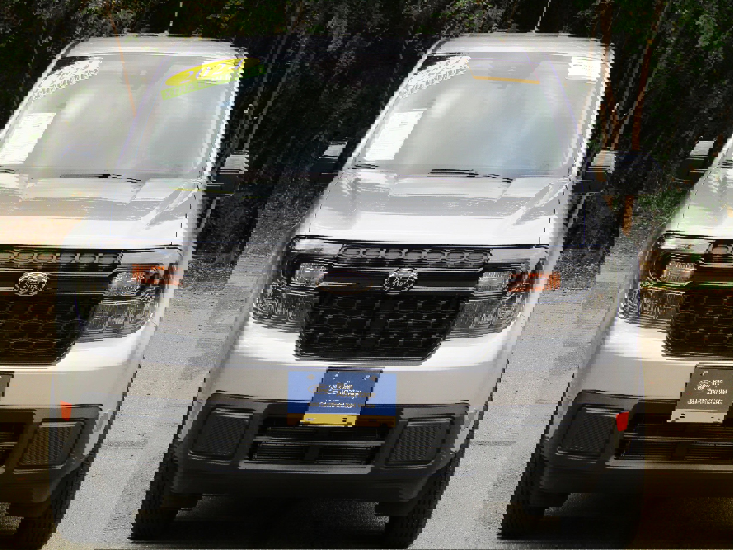 Certified 2024 Ford Maverick XLT w/ XLT Luxury Package image 8