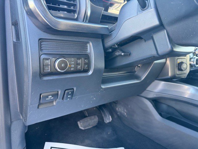 Certified 2025 Ford F250 Lariat AWD/4WD image 16