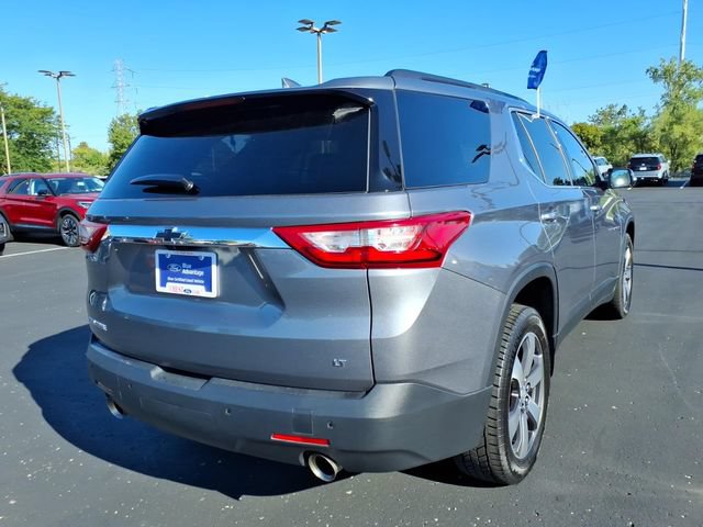 Used 2019 Chevrolet Traverse LT w/ LT Premium Package FWD image 4