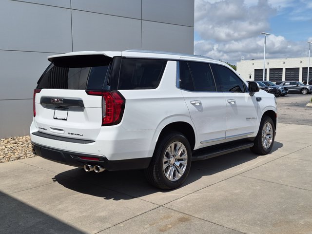 Used 2022 GMC Yukon Denali RWD image 4