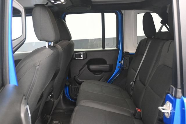 Used 2023 Jeep Wrangler Unlimited w/ Cold Weather Group AWD/4WD image 5