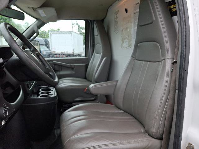 Used 2021 GMC Savana 3500 w/ Power Convenience Package RWD image 12