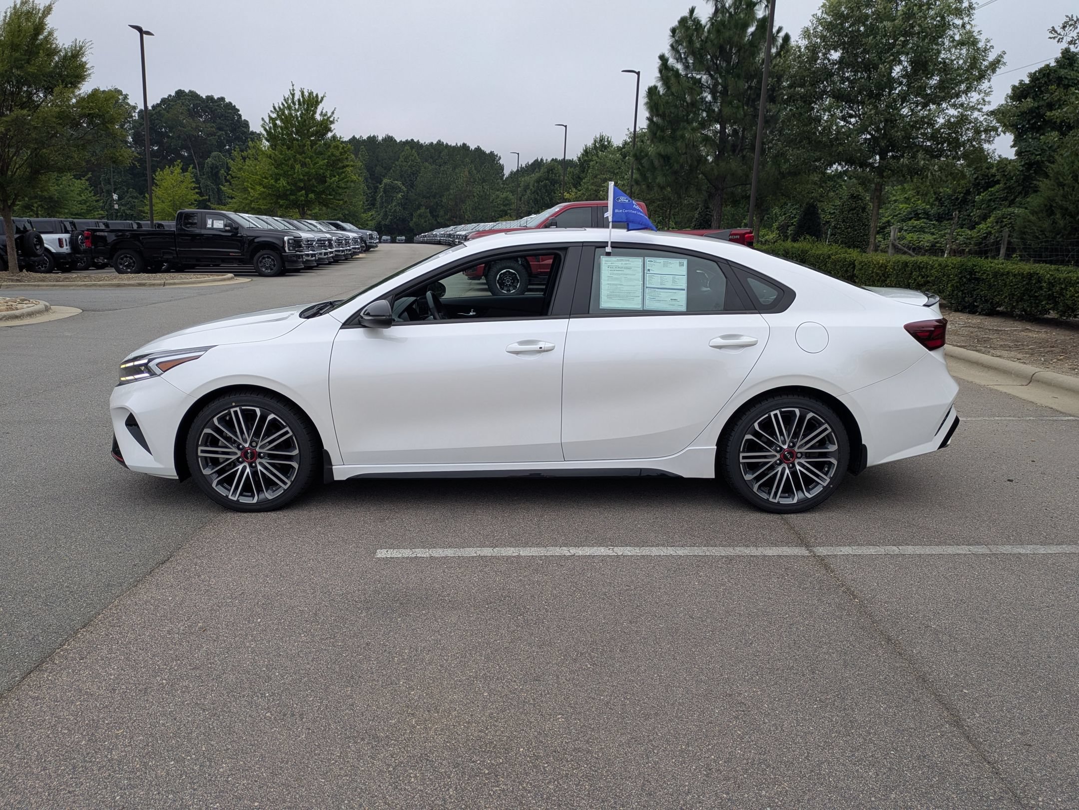 Used 2023 Kia Forte GT w/ GT2 Package FWD image 7