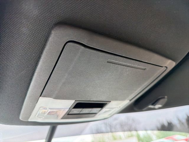 Certified 2019 Ford Explorer Limited w/ Class III Trailer Tow Package image 27