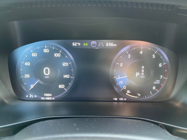 Used 2020 Volvo XC40 T5 Momentum w/ Protection Package Premier AWD/4WD image 20
