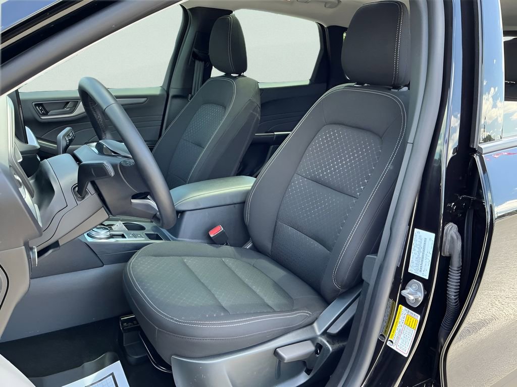 Certified 2025 Ford Escape Active w/ Tech Pack #1 FWD image 29