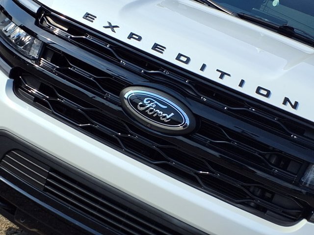 Certified 2023 Ford Expedition Limited AWD/4WD image 33