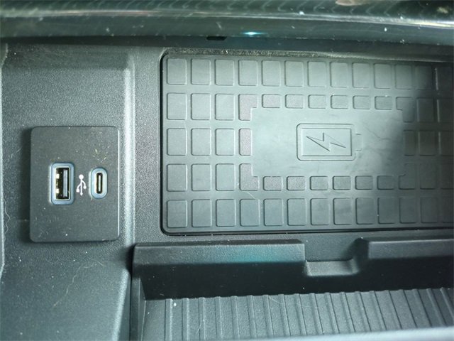 Certified 2021 Ford F350 Platinum image 23