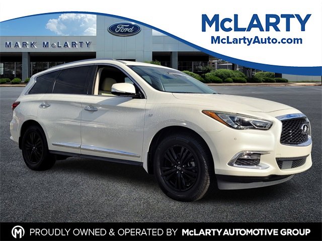 Used 2019 INFINITI QX60 Luxe w/ Essential Package