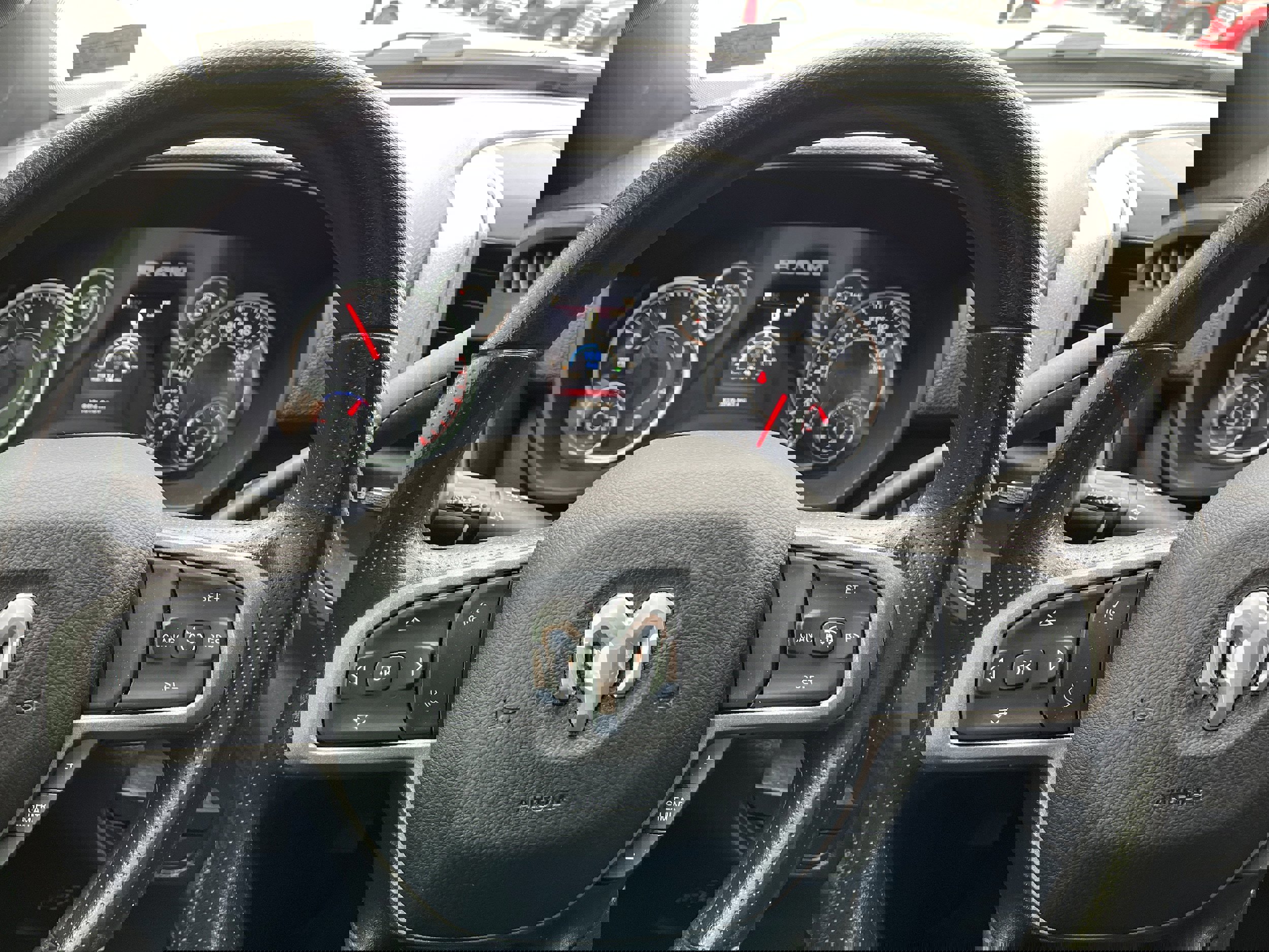 Used 2024 RAM 2500 Tradesman w/ Chrome Appearance Group image 24