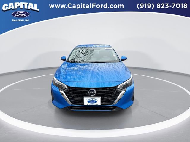 Used 2025 Nissan Sentra SV image 9