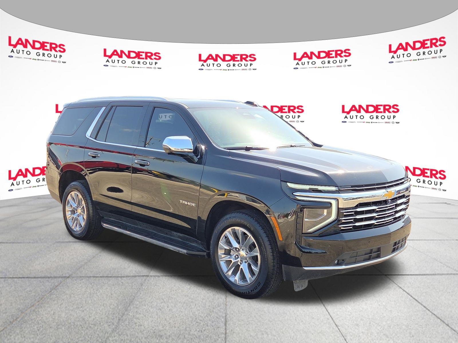 Used 2025 Chevrolet Tahoe Premier RWD image 1