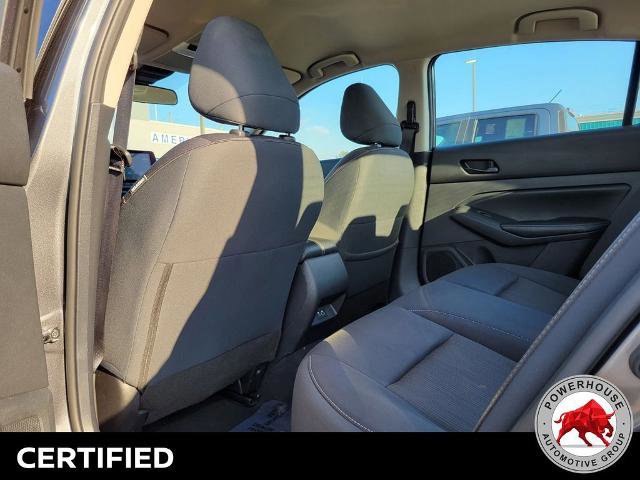 Used 2024 Nissan Altima 2.5 SV image 12