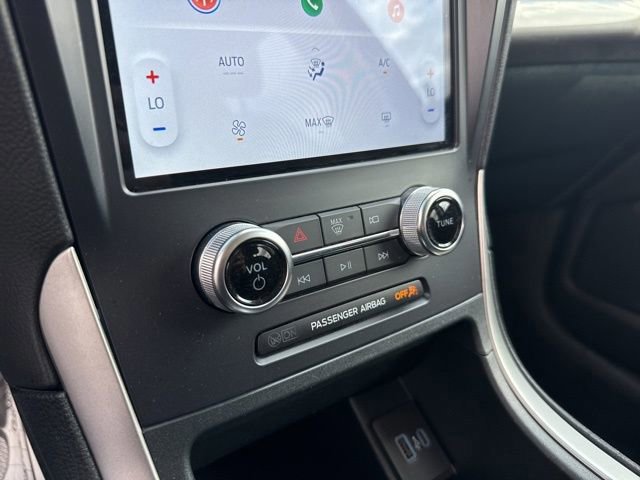 Certified 2024 Ford Edge SE image 34