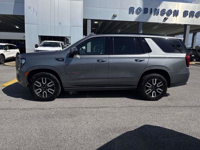 Used 2022 GMC Yukon AT4 w/ Technology Package AWD/4WD image 8