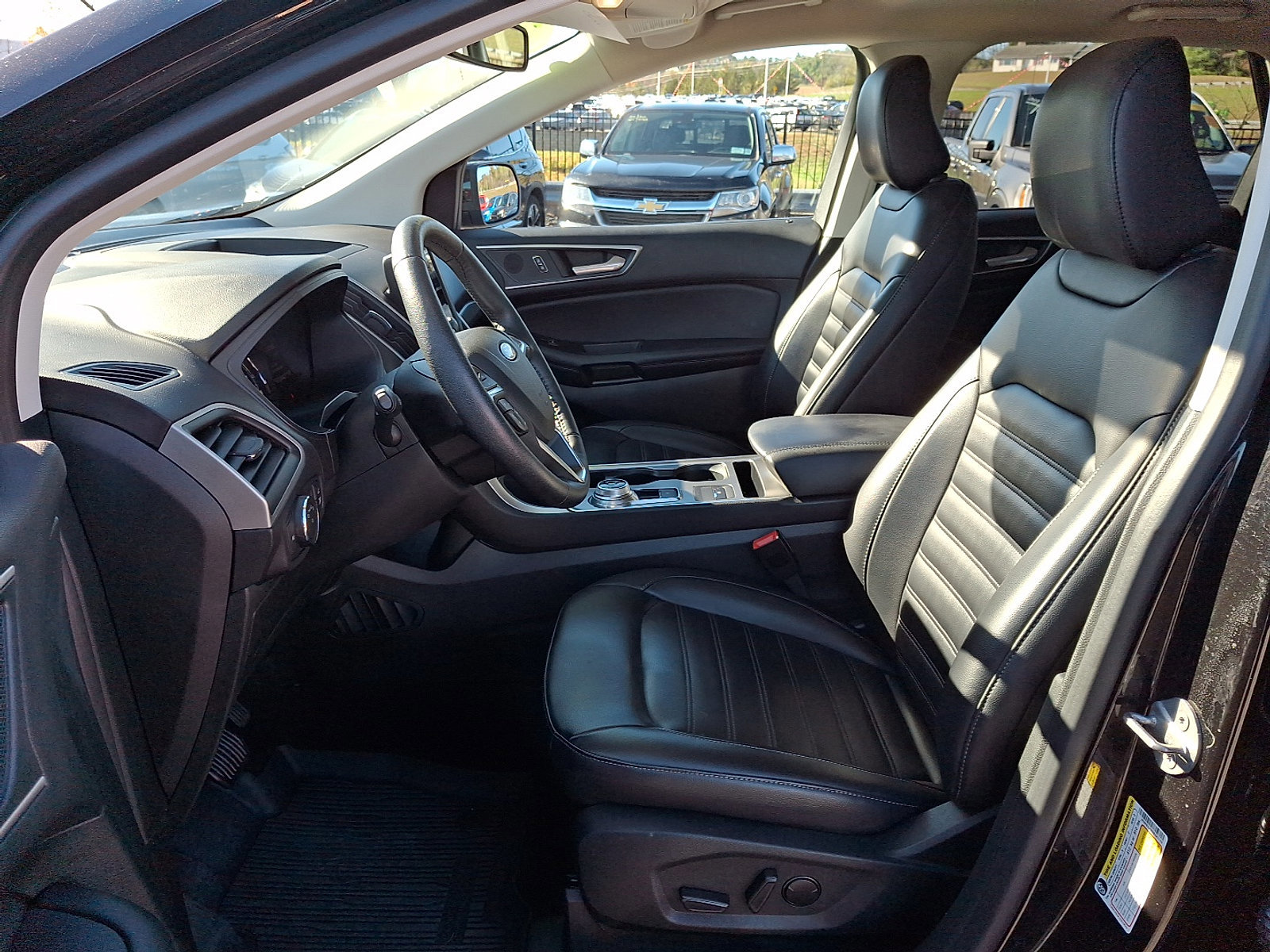 Certified 2022 Ford Edge SEL w/ Convenience Package image 13