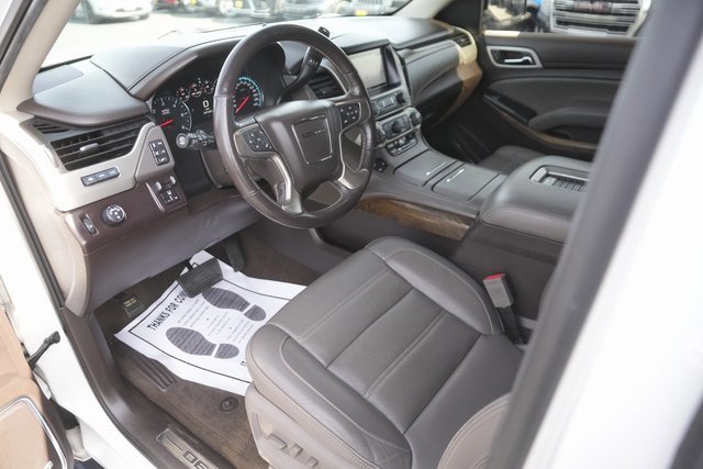 Used 2018 GMC Yukon Denali w/ Denali Ultimate Package image 8