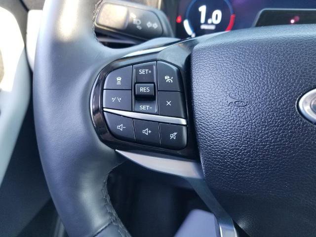 Certified 2025 Ford Explorer Platinum w/ Ultimate Package image 27