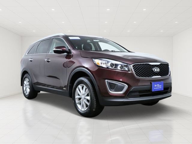 Used 2017 Kia Sorento AWD w/ LX Convenience Package