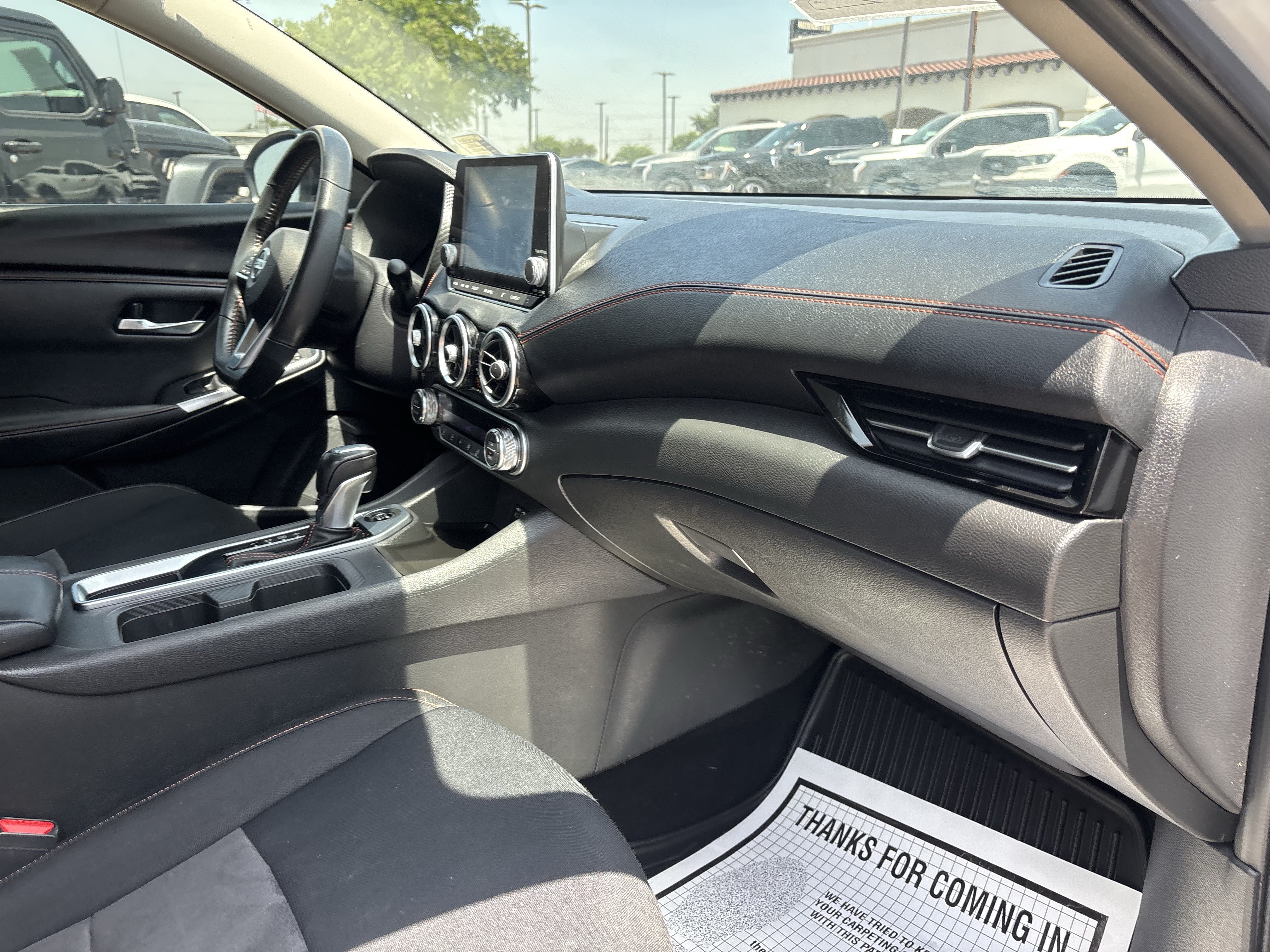Used 2023 Nissan Sentra SR w/ Midnight Edition Package FWD image 25