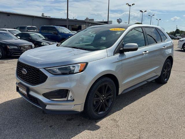 Certified 2024 Ford Edge ST-Line w/ Class II Trailer Tow Package AWD/4WD image 2