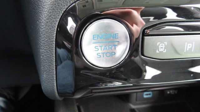 Certified 2023 Ford Escape Platinum image 23