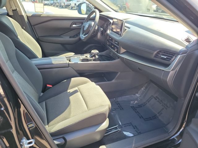 Used 2024 Nissan Rogue SV FWD image 15