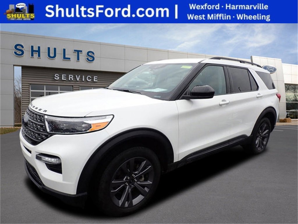 Certified 2023 Ford Explorer XLT w/ Equipment Group 202A image 7