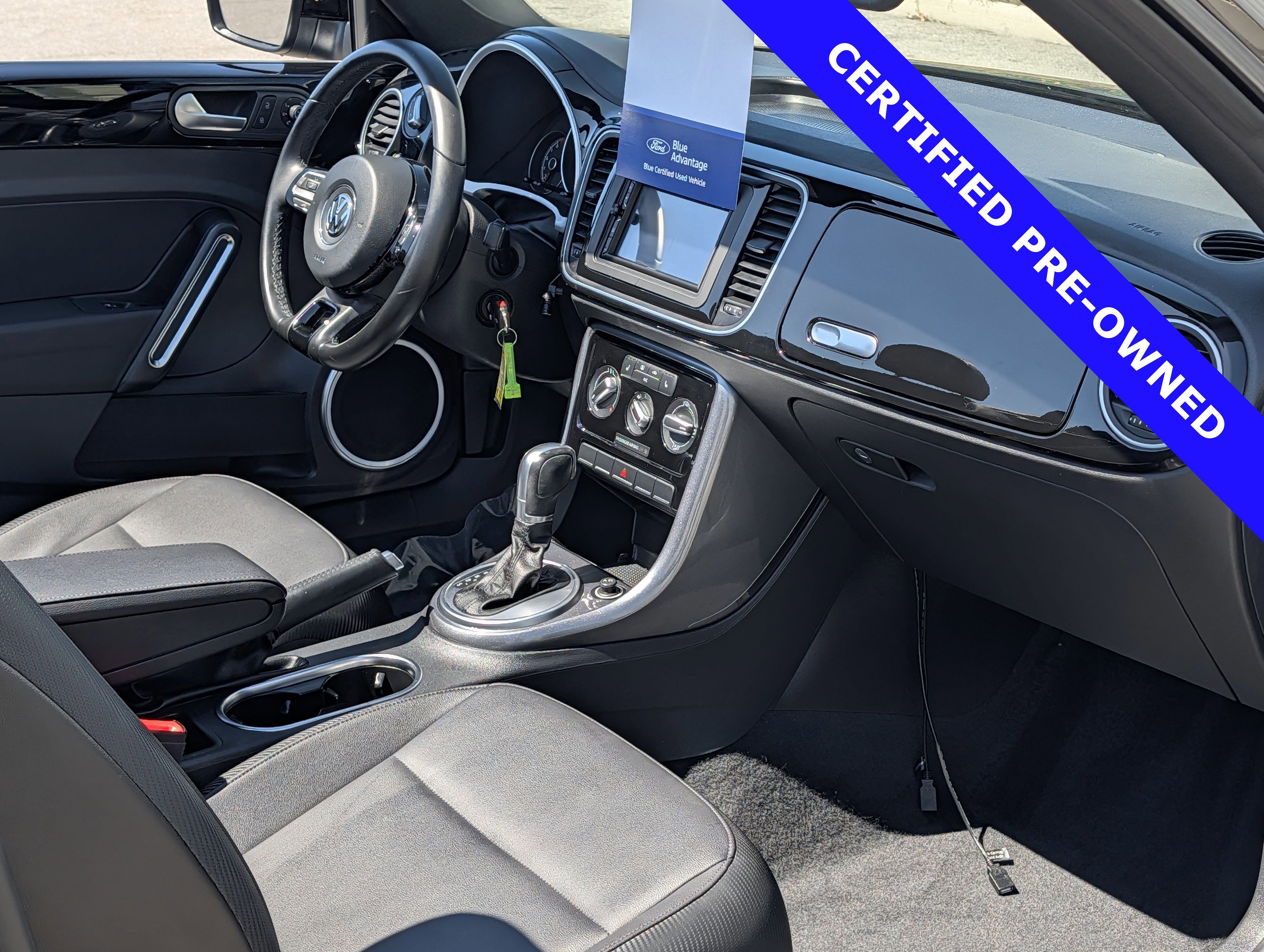 Used 2018 Volkswagen Beetle 2.0T S image 14