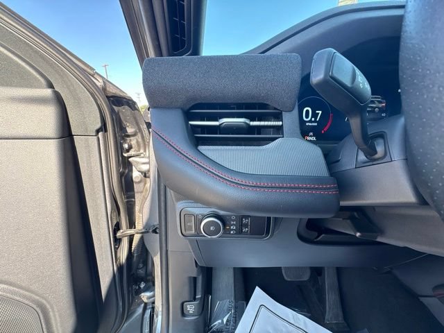 Certified 2025 Ford Explorer ST-Line AWD/4WD image 16