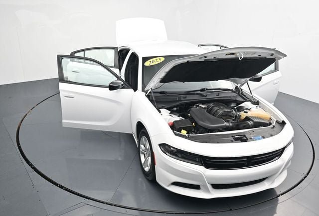 Used 2023 Dodge Charger SXT RWD image 39