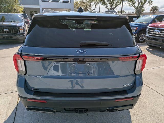 Certified 2025 Ford Explorer ST-Line w/ Premium Package image 3