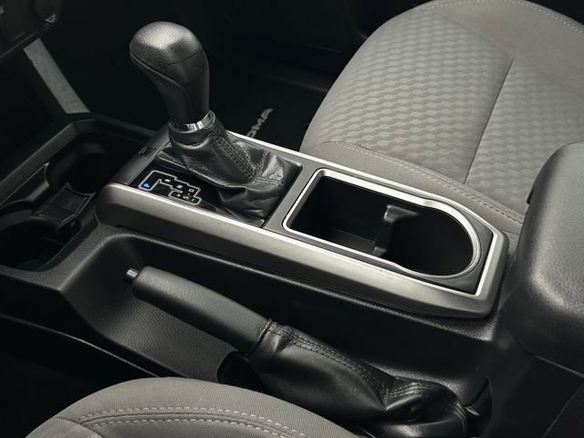 Used 2021 Toyota Tacoma SR5 image 21