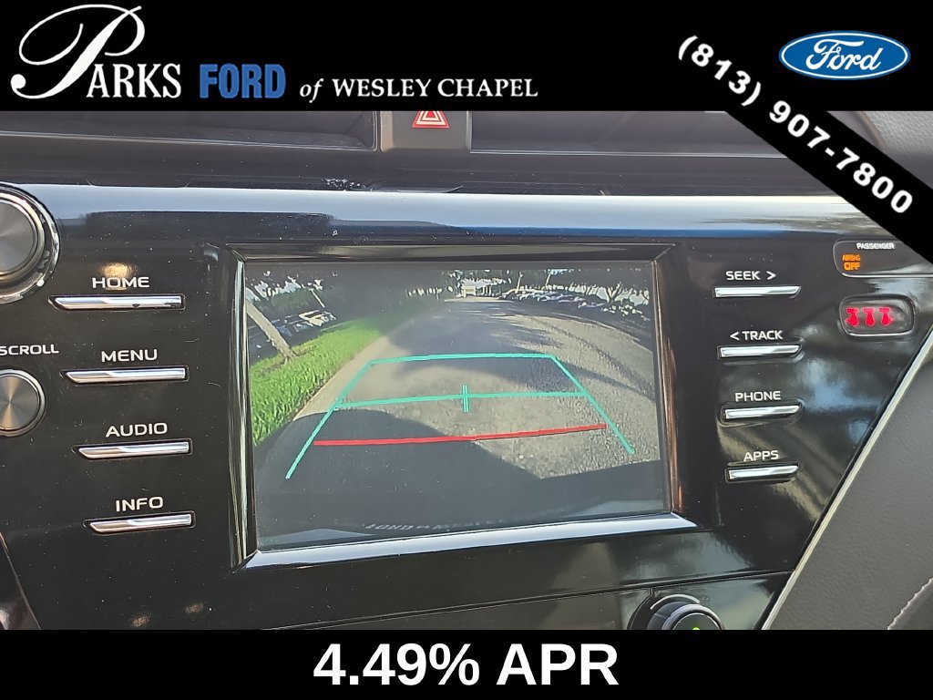 Used 2018 Toyota Camry SE w/ Moonroof Package FWD image 23