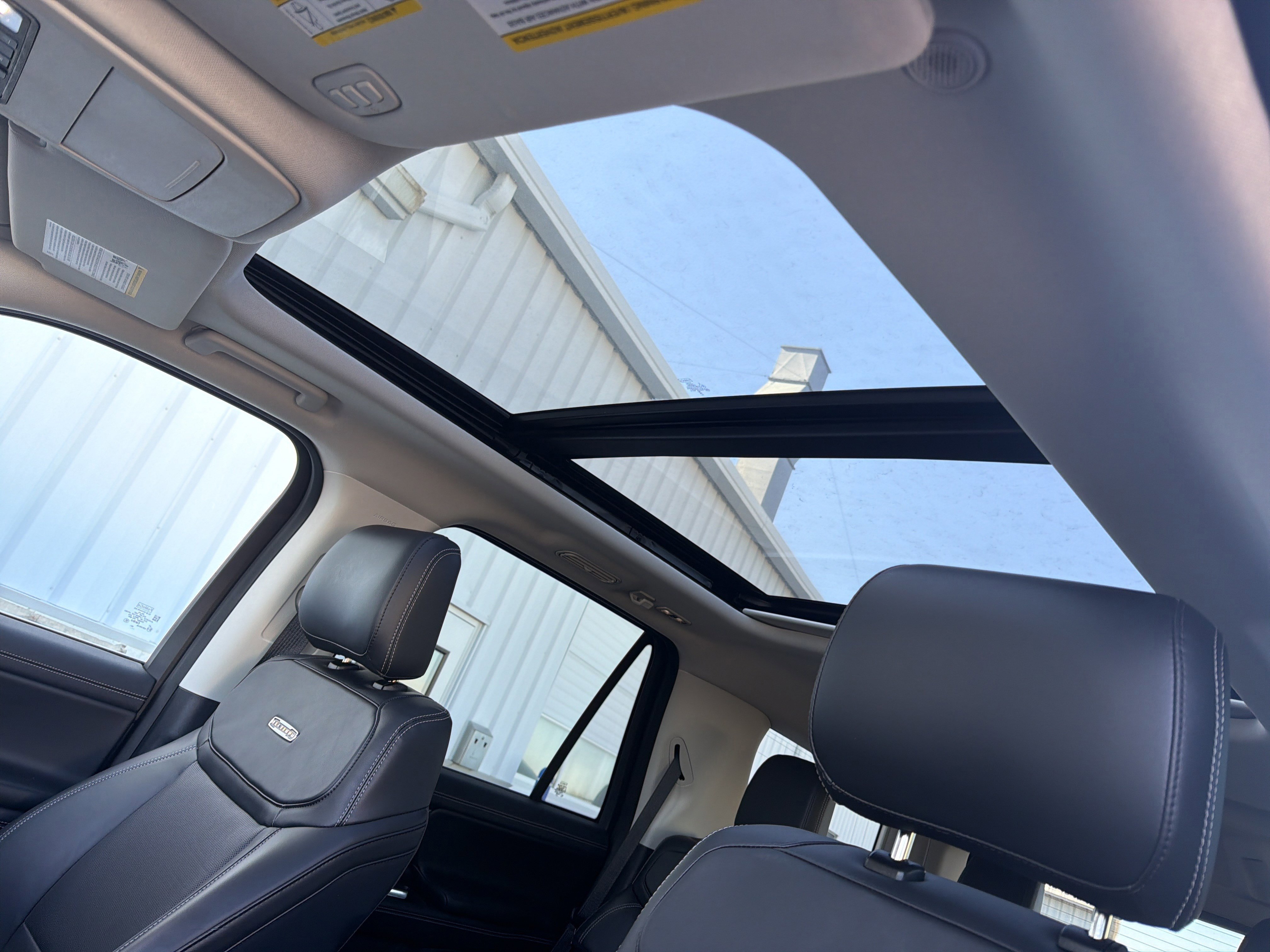 Certified 2025 Ford Expedition Platinum image 60