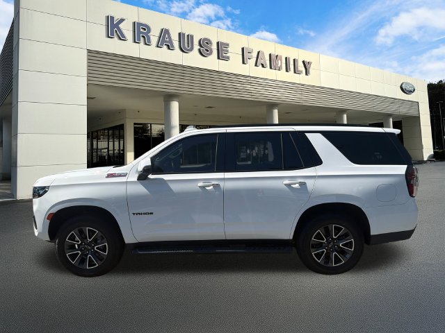 Used 2022 Chevrolet Tahoe Z71 w/ Luxury Package AWD/4WD image 4