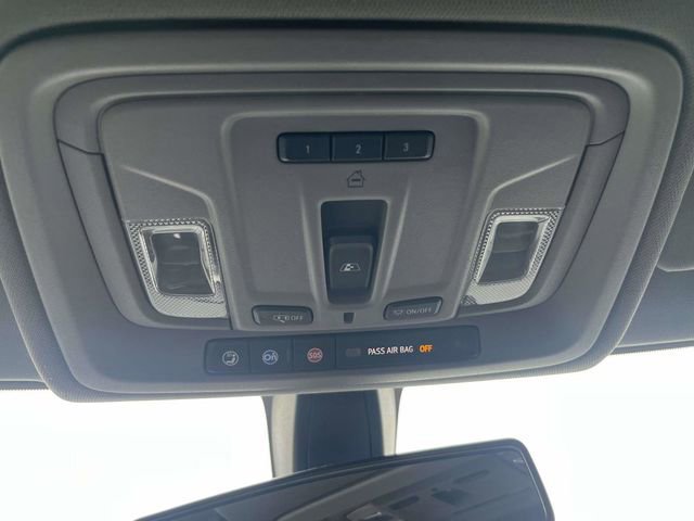 Used 2020 Chevrolet Silverado 1500 LT w/ All-Star Edition image 25