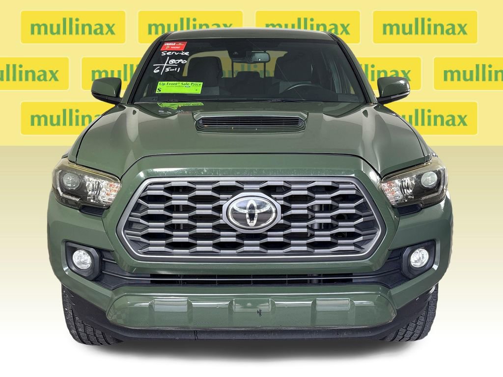 Used 2021 Toyota Tacoma TRD Sport w/ Technology Package AWD/4WD image 15