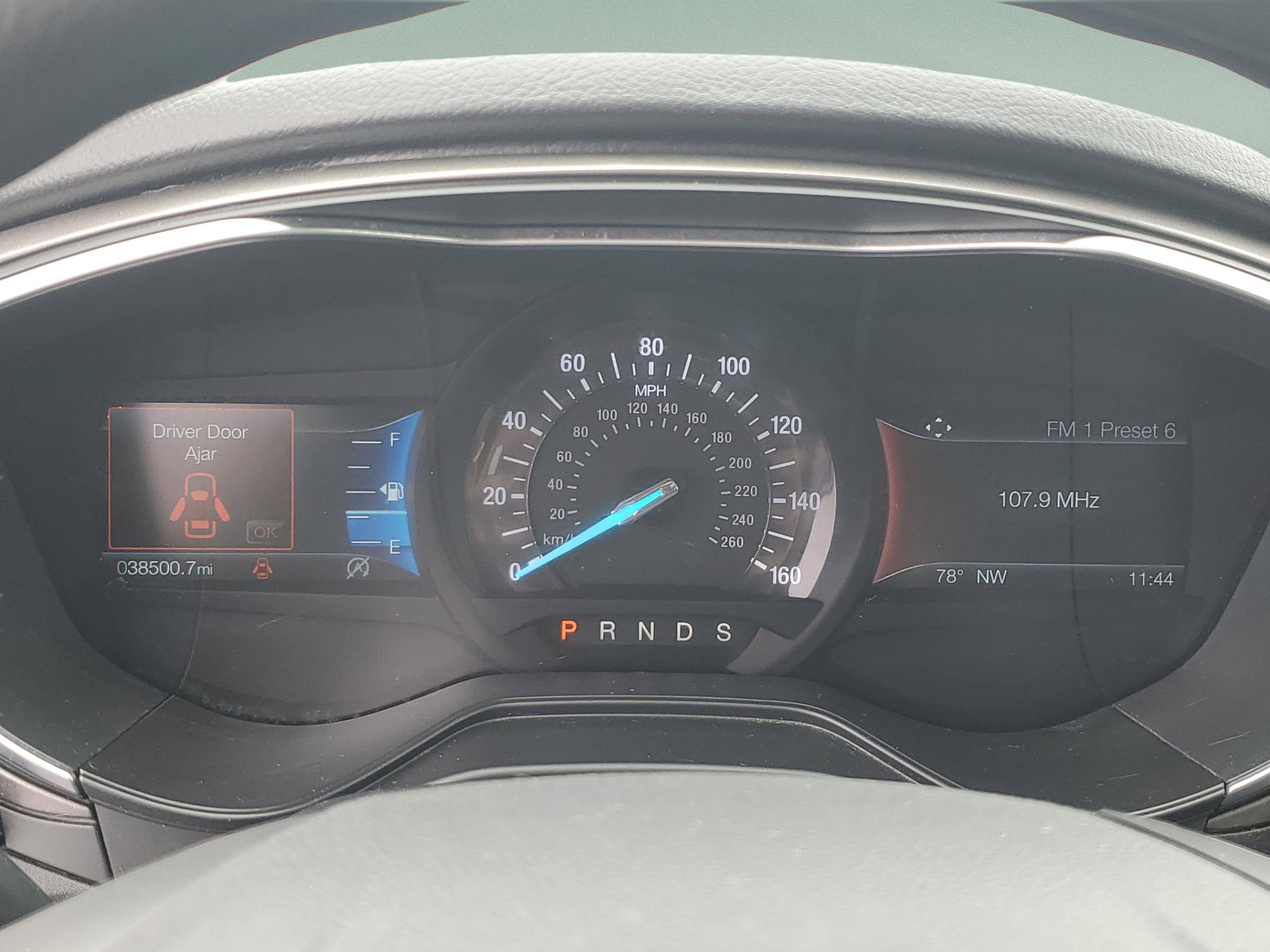 Certified 2019 Ford Fusion SE FWD image 19
