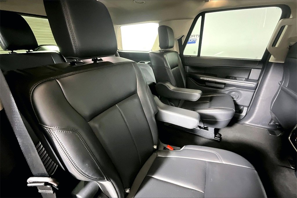 Certified 2024 Ford Expedition XLT image 23