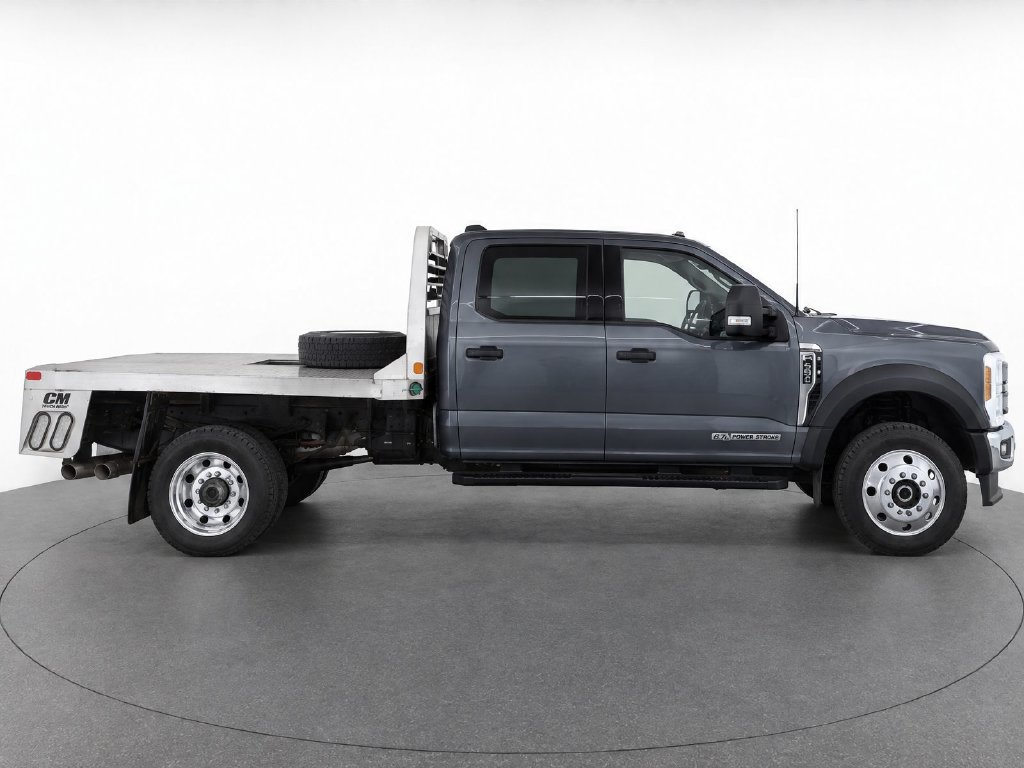Certified 2022 Ford F550 4x4 Crew Cab Super Duty image 2