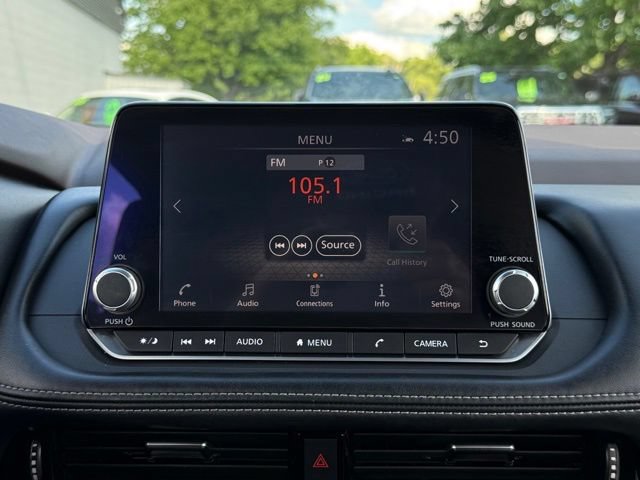 Used 2022 Nissan Rogue SV AWD/4WD image 24