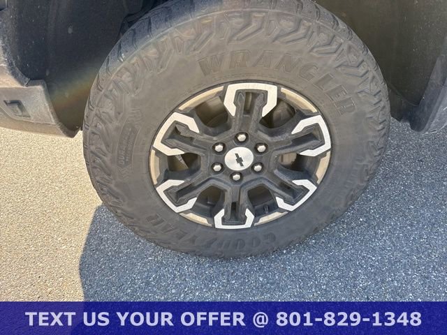 Used 2023 Chevrolet Silverado 1500 ZR2 w/ Technology Package AWD/4WD image 16