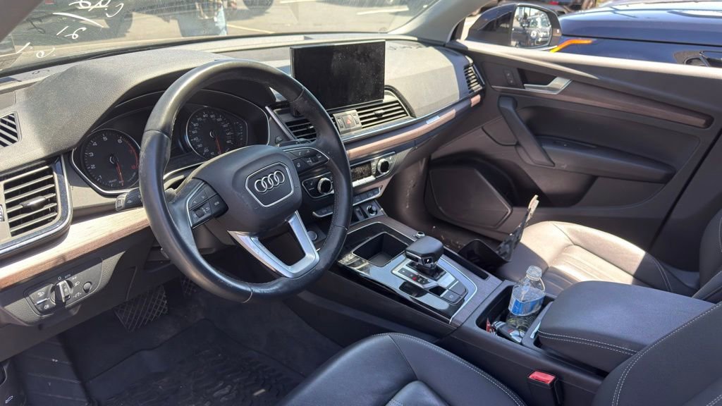 Used 2021 Audi Q5 2.0T Premium w/ Convenience Package AWD/4WD image 11